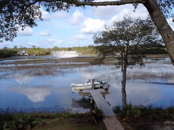 3rd image of 3917 Heron Marsh Cir