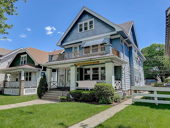 4th image of 2654 N 47th St #2656