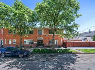 8225 W Addison St APT 2S, Chicago, IL 60634