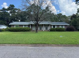 1002 Winchester Cir, Dothan, AL 36303