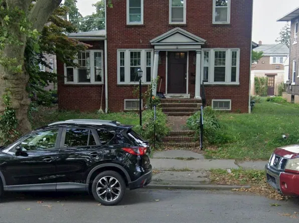1221 W Union Blvd, Bethlehem, PA 18018