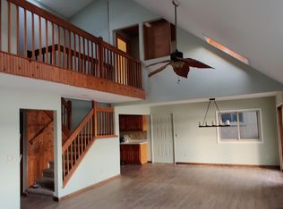 354 Tamarack Dr, Oakland, MI 48363