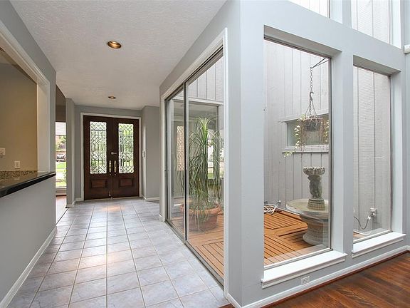 5th image of 1615 Mossy Stone Dr
