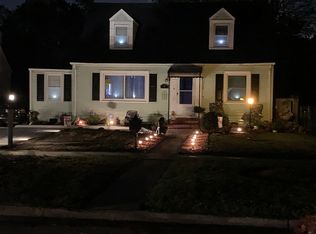 4 E Southampton Ave, Hampton, VA 23669