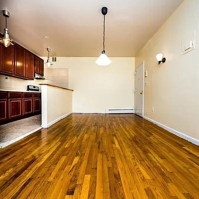 Rented by Nooklyn NYC LLC | media 44