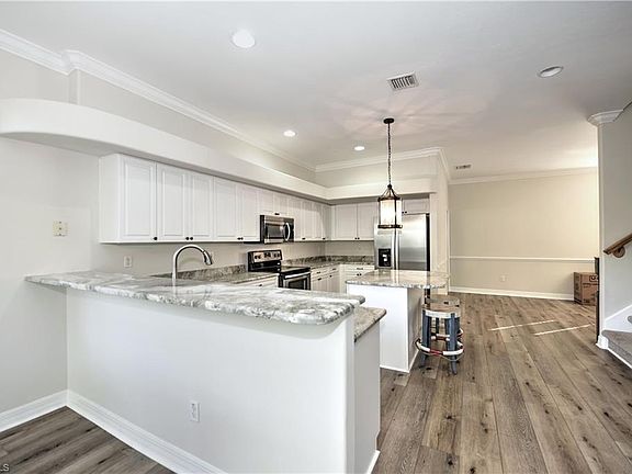 3rd image of 8701 Kilkenny Ct