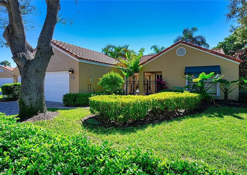 772 Reef Point Cir #55