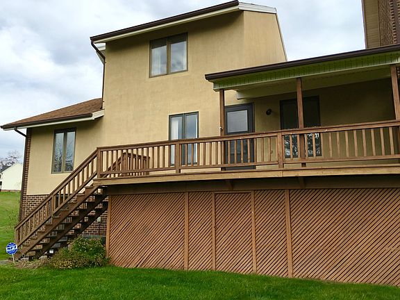 Back of unit showing deck