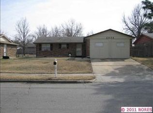 12316 E 18th Pl, Tulsa, OK 74128