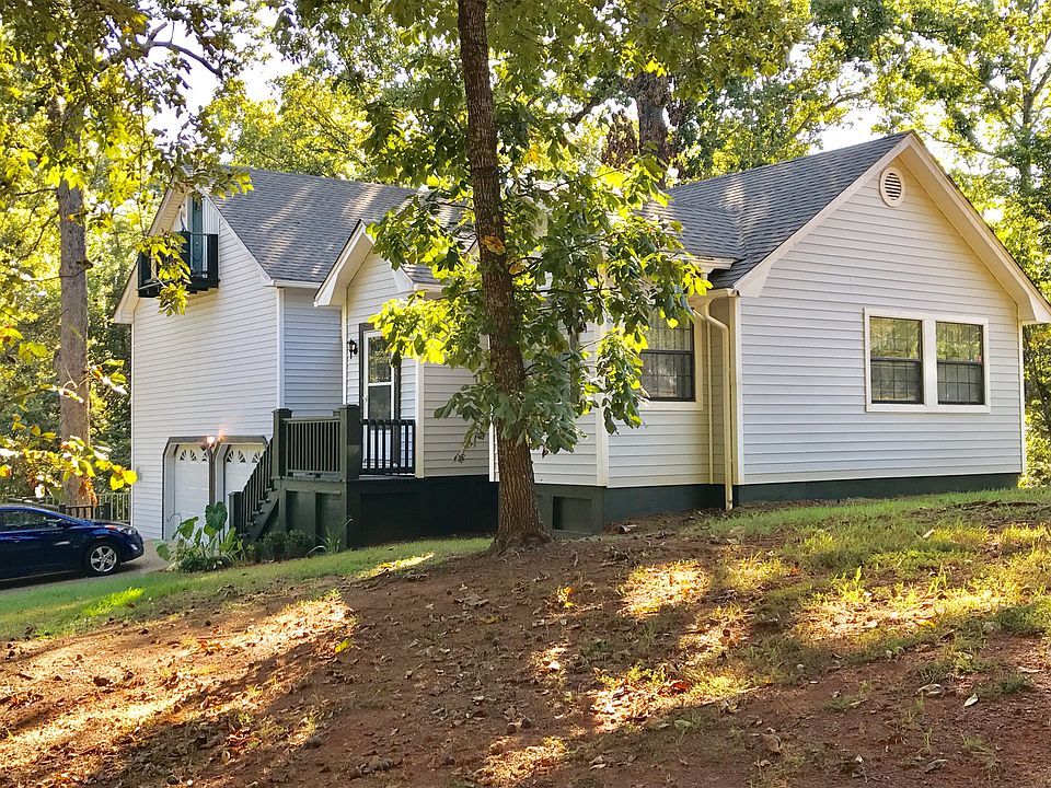 Front Elevation - NE corner