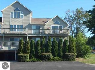 510 Main St UNIT K, Frankfort, MI 49635