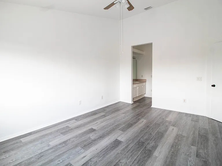 235 Mango Dr #A — Photo 16