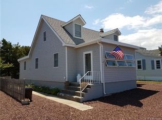 7 E 8th St, Barnegat Light, NJ 08006
