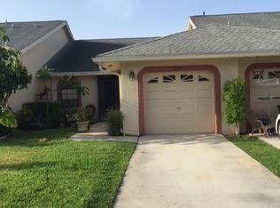 9822 NW 76th St, Tamarac, FL 33321