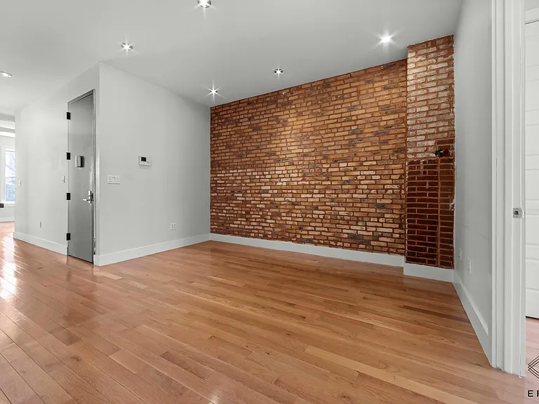 385 Himrod St #3A — Photo 6