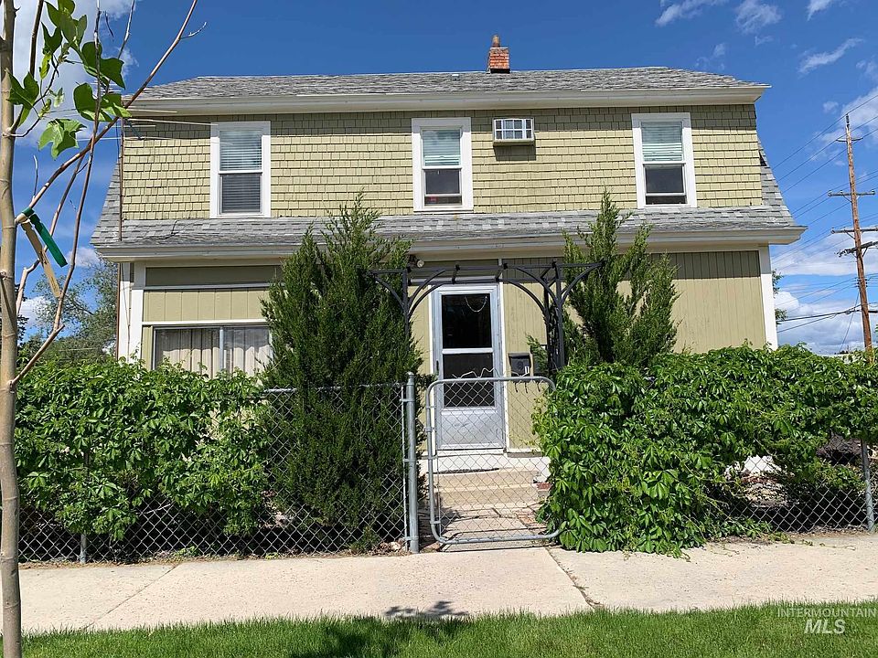 1st image of 123 E Cleveland Blvd