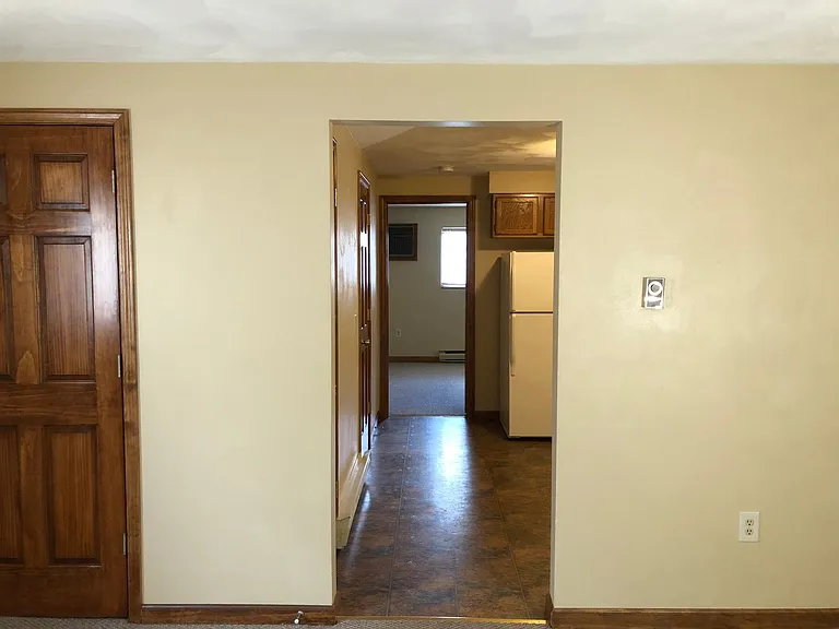 220 Airport Rd — Photo 7
