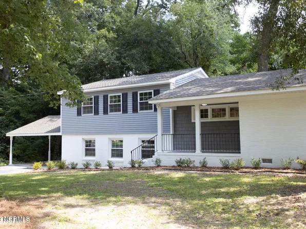 134 E Longmeadow Rd, Greenville, NC 27858