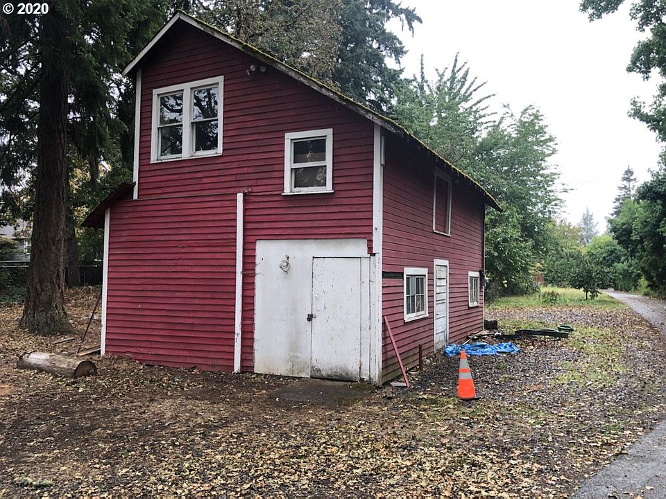 2nd image of 2750 SW 187th Ave