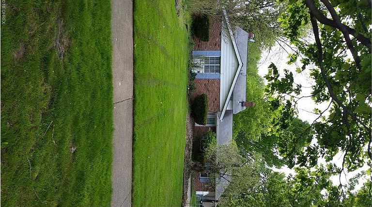1st image of 4218 Laurell Ln