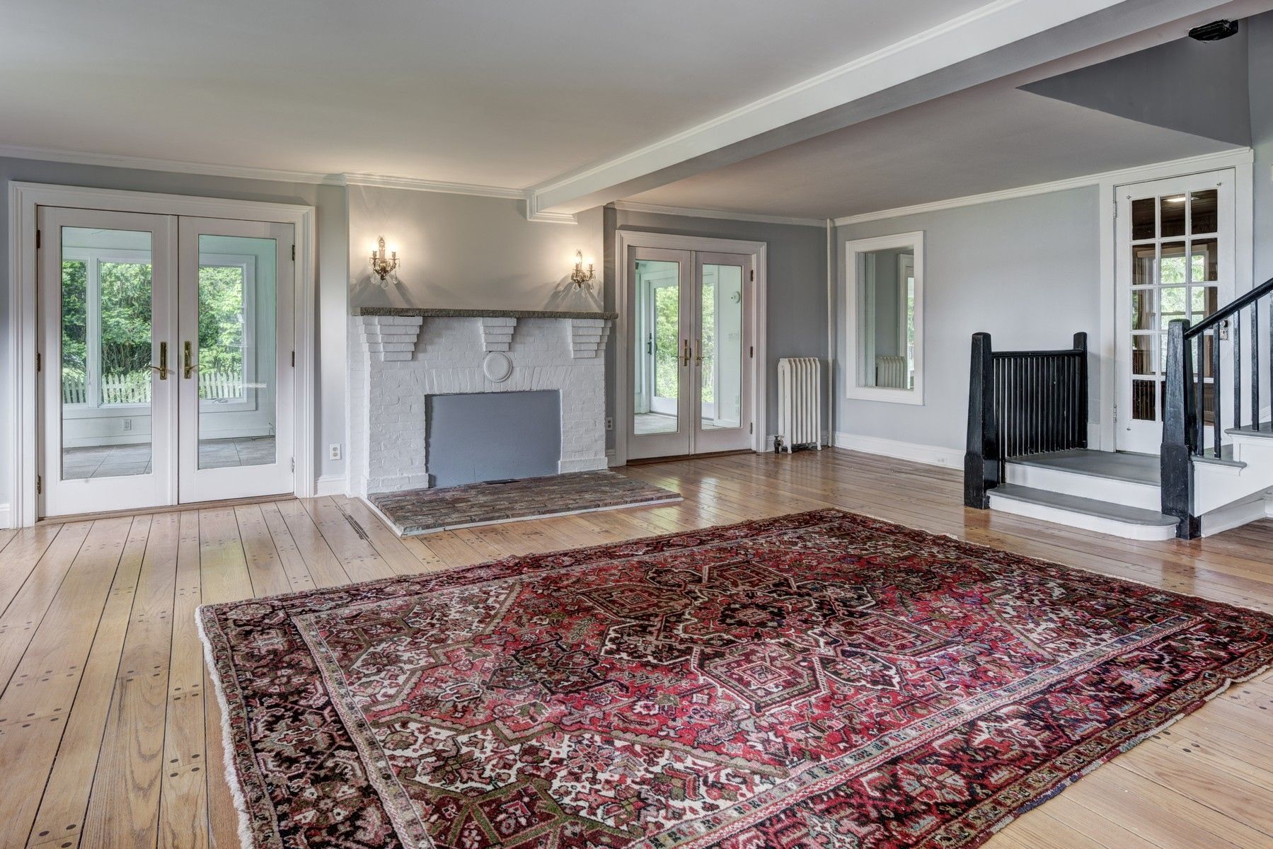 125 Cove Cir in Greenport Out East