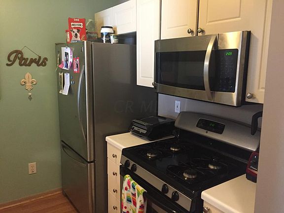 5th image of 4008 Parkcove Dr