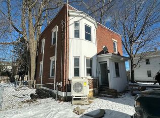 89 Orchard St, Pittsfield, MA 01201