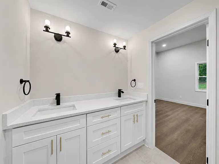 Metropolitan Pkwy SW — Photo 9