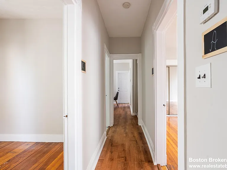 14 Elder St #3 — Photo 6