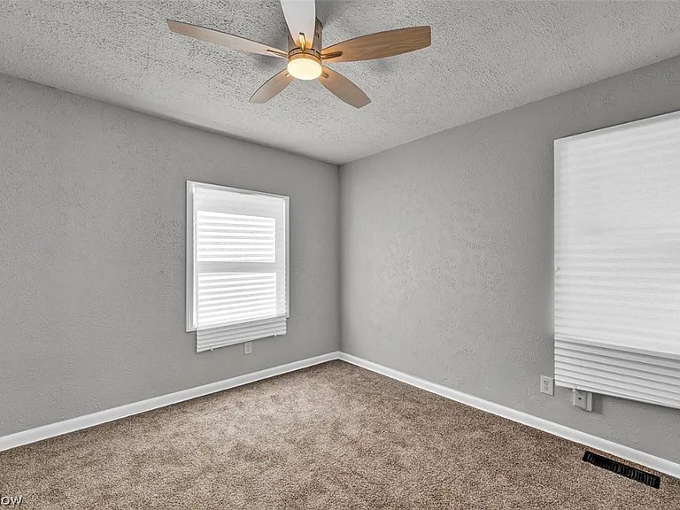 12508 Sobieski Ave — Photo 22