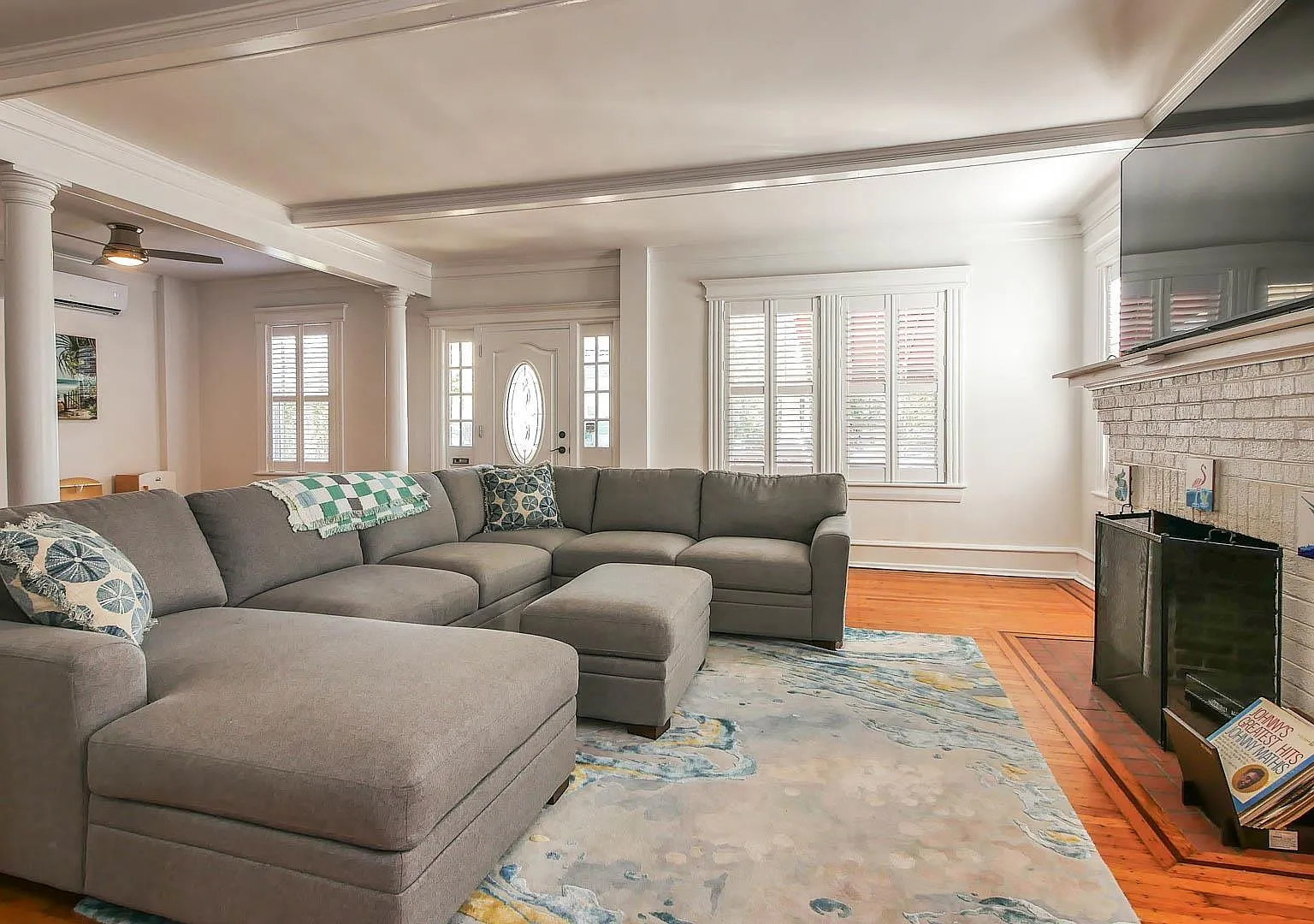 5 bed, 4.0 bath, $18,000 — Photo 4
