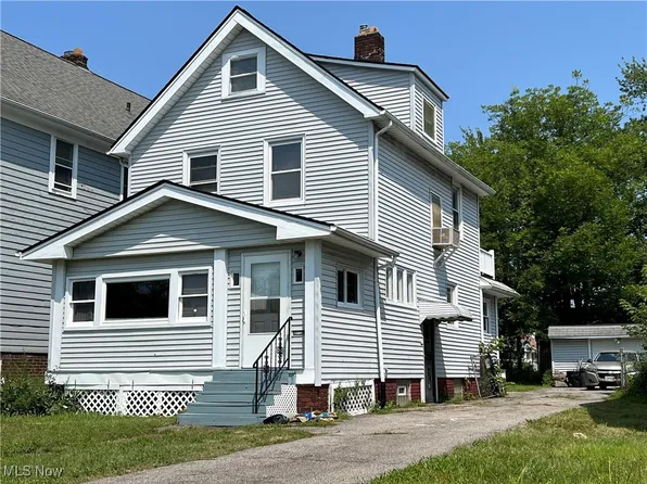 3935 E 147th St, Cleveland, OH 44128