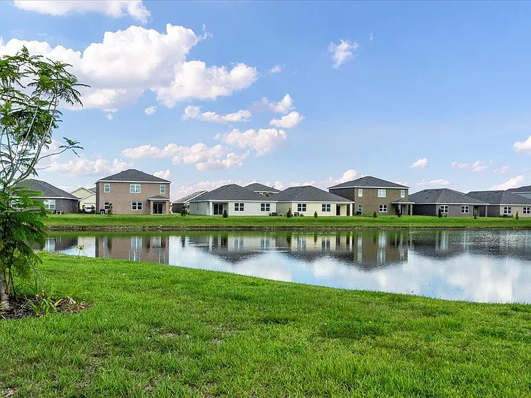 925 Dugan Cir SE — Photo 29