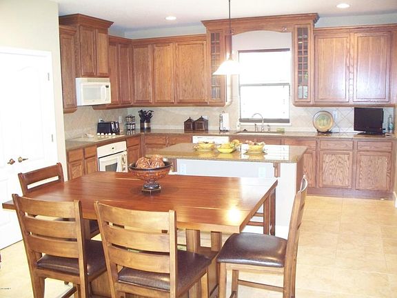 5th image of 634 Mission Bay Dr #0