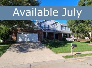150 Knob Creek Ln, O'Fallon, IL 62269