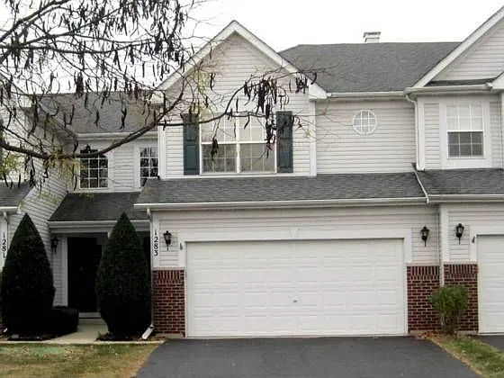 1283 Horseshoe Ln photo 1