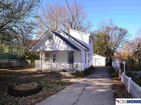 2nd image of 504 Bellevue Blvd N