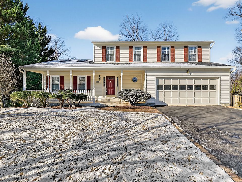 1st image of 102 Cunningham Park Ct SE