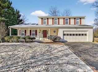 102 Cunningham Park Ct SE, Vienna, VA 22180