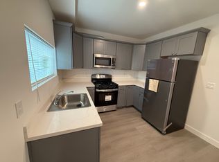 1515 Harmon St #B, Berkeley, CA 94703