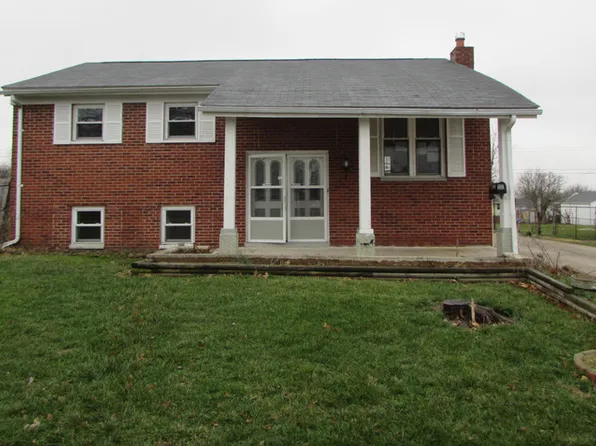 101 Algonquin Dr, Hamilton, OH 45013
