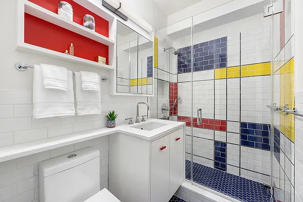Sold by Compass | media 10