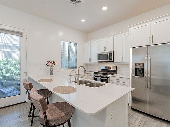 2nd image of 21516 E Misty Ln