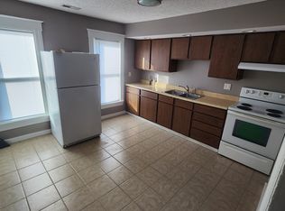 445 W Carpenter St #2, Springfield, IL 62702