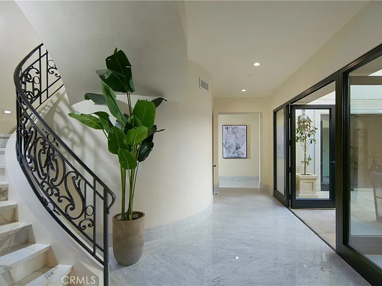 3 Del Mar — Photo 44