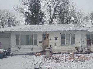 1050 1st Ave SW, Oelwein, IA 50662