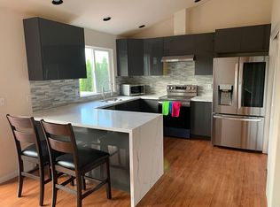12222 SE 38th St, Bellevue, WA 98006