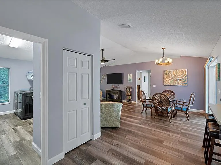 5219 Inverness Dr — Photo 21