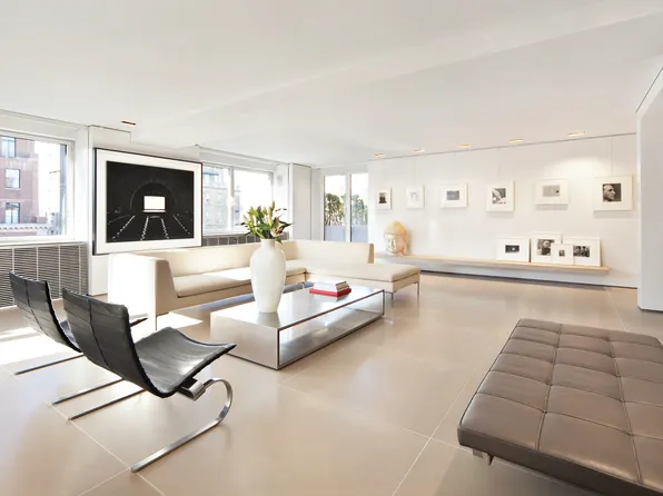 785 Park Avenue image 1 of 17