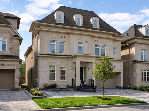 7 Aspy Ct, Vaughan, ON L6A 4X8